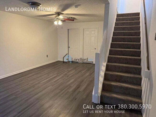 Building Photo - 6485 Nottinghill Trail Dr