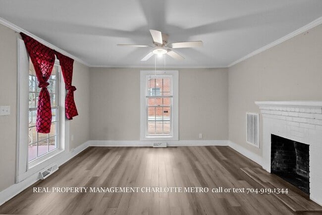 Building Photo - Charming Downtown Albemarle Cottage with Timeless Appeal