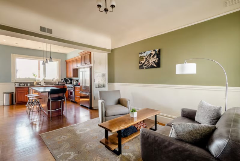 Building Photo - 675 Kansas St