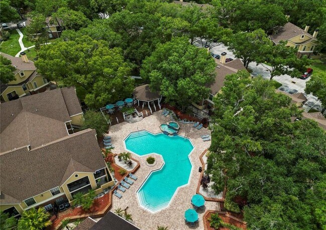 Building Photo - 8643 Mallard Reserve Dr