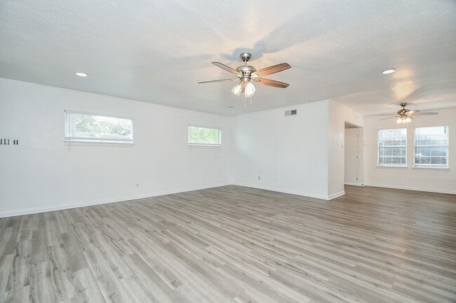 Building Photo - 3914 Childress St