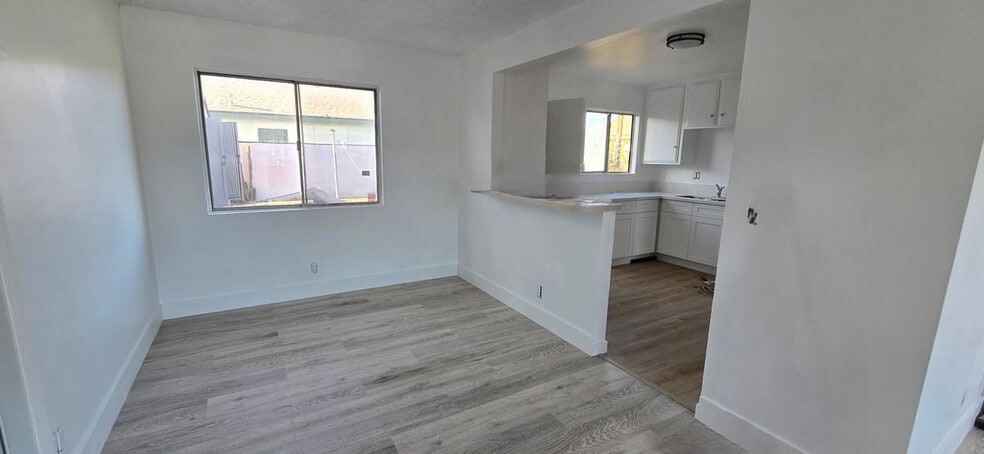 Building Photo - 24648 Eshelman Ave