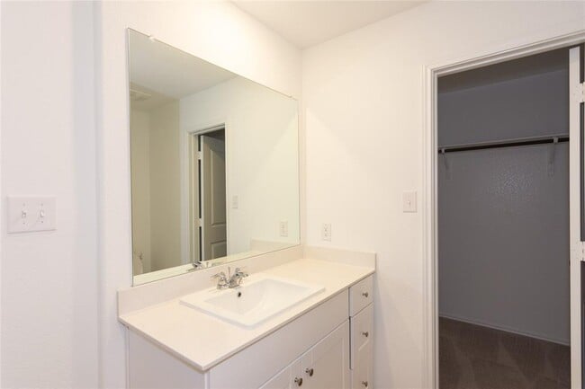 Building Photo - 544 Rancho Del Cielo Lp