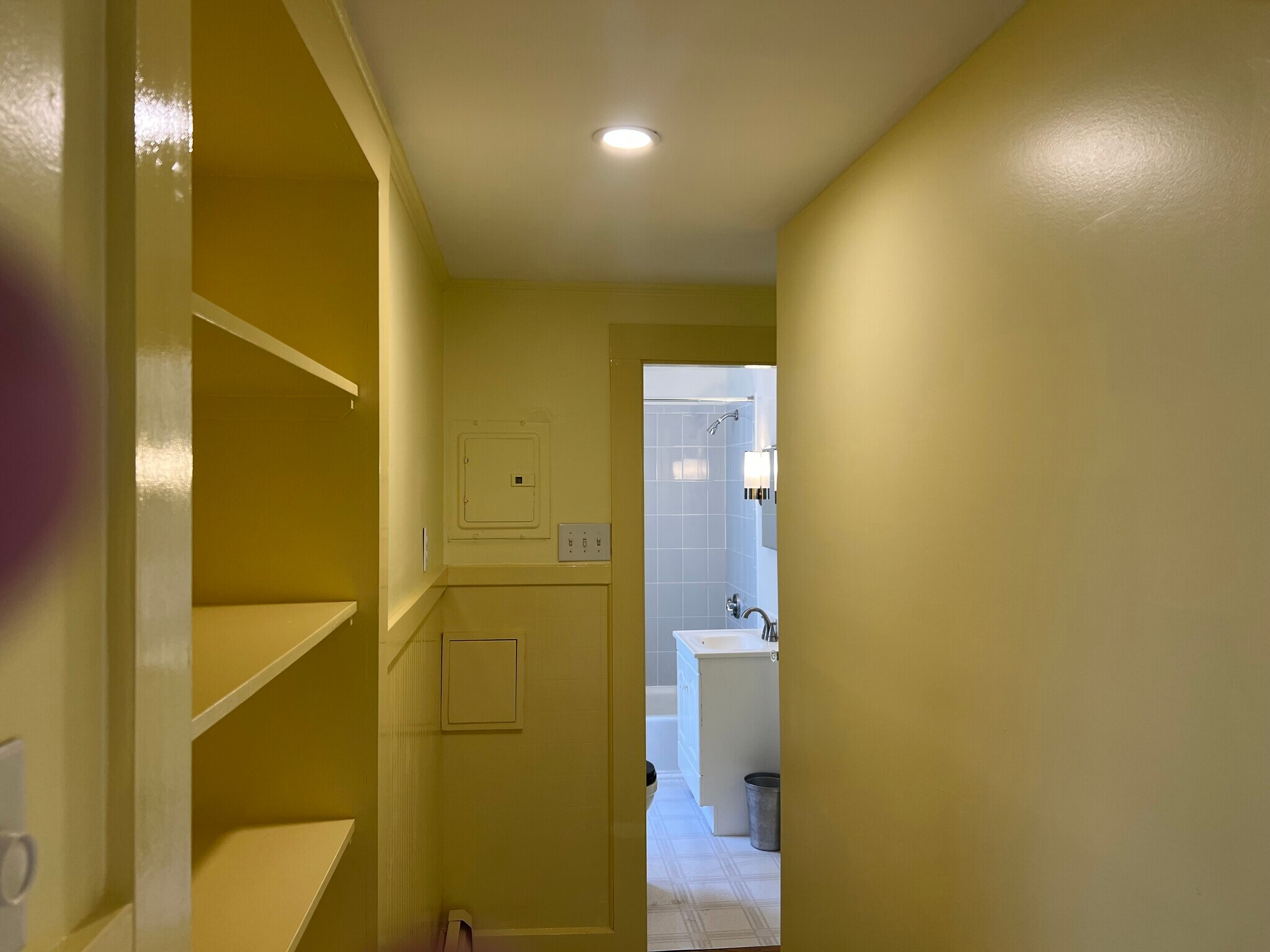 Building Photo - 31 Pleasant St