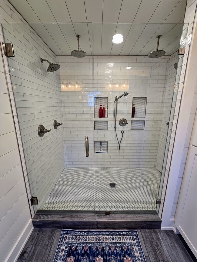 Building Photo - 151 Timpson Cove Rd