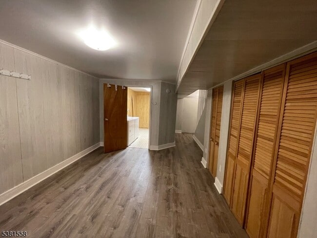 Building Photo - 608 Wedgewood Cir