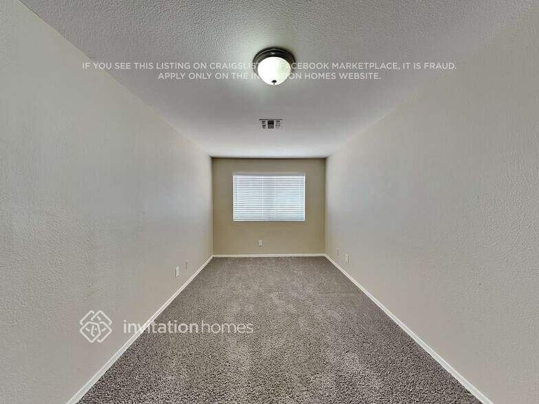 Building Photo - 16090 W Maricopa St