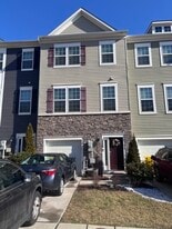 Building Photo - 2009 Thornbrook Way