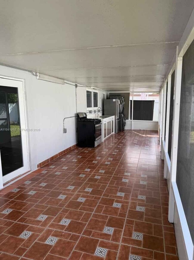 Building Photo - Southwest 96th Avenue, Miami, FL 33165 - 3 BR 2 BA single-family home