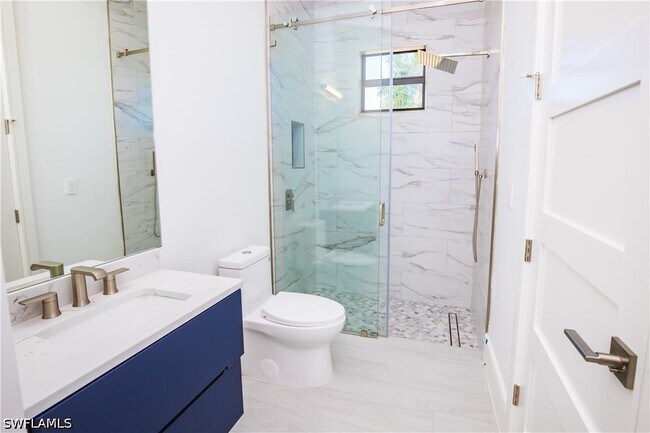 Building Photo - 231 Legacy Ct