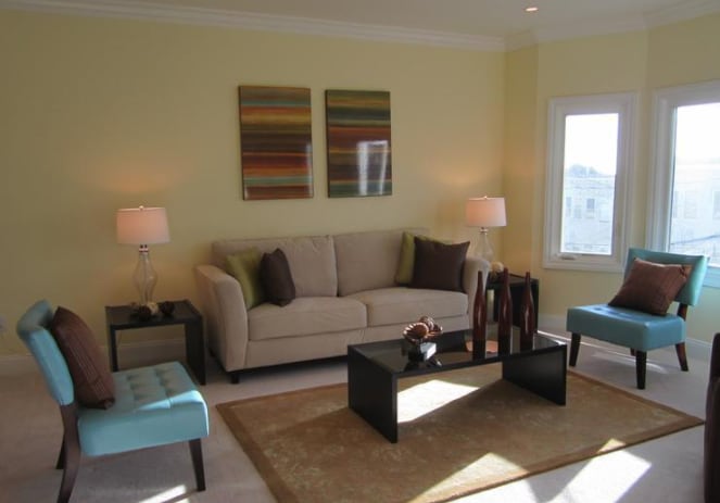 Living Room - 2344 21st Ave