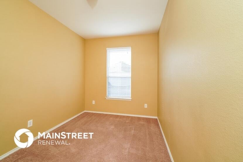 Building Photo - 2109 Shane Ave