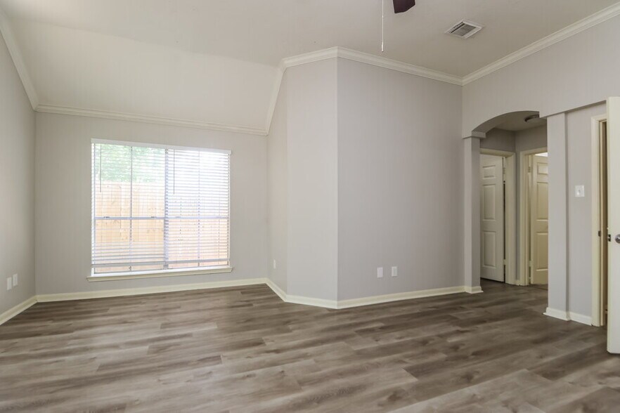 Building Photo - 8310 E Copper Lakes Dr