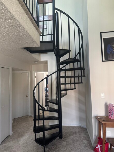 Building Photo - 6029 Curtier Dr