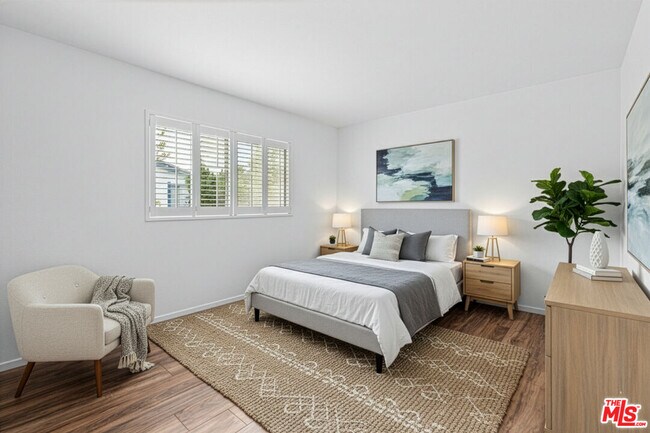 Building Photo - 17114 Palisades Cir