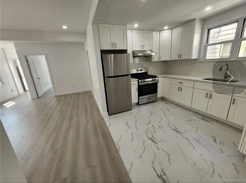 Building Photo - 45-58 172nd St