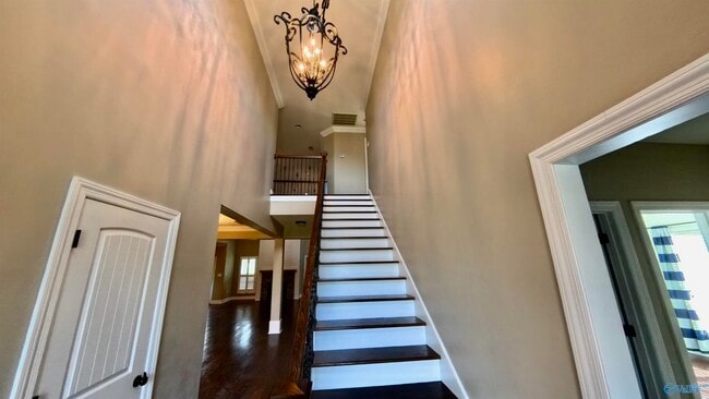 Building Photo - 4504 Hampton View Dr
