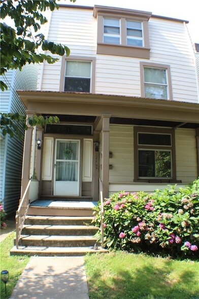 Primary Photo - 124 3rd St