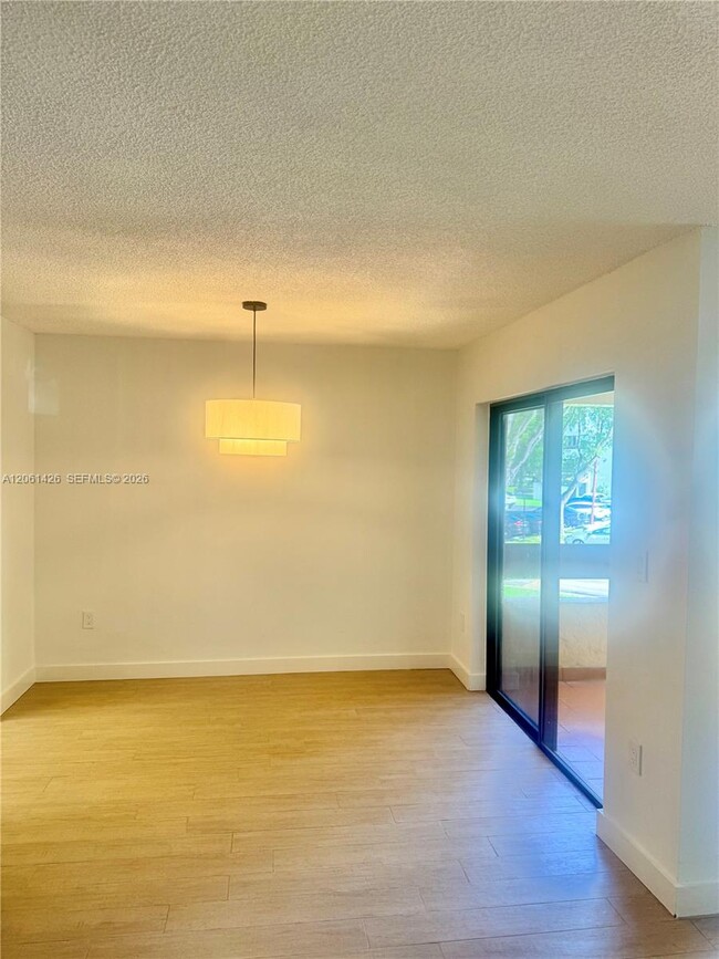 Building Photo - 9022 SW 123rd Ct