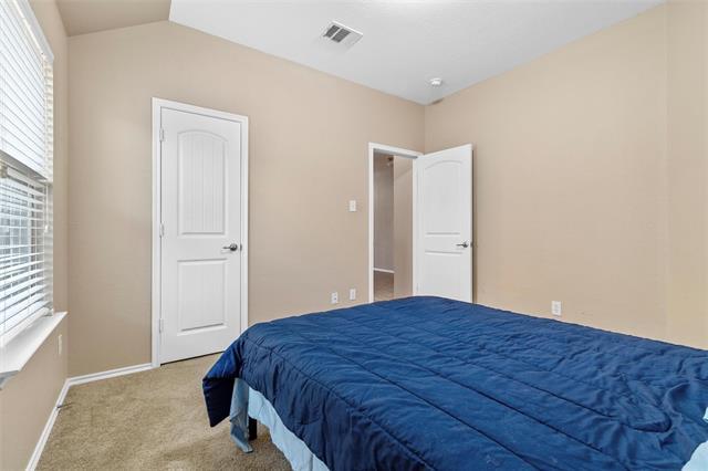 Building Photo - 9608 Straightaway Dr