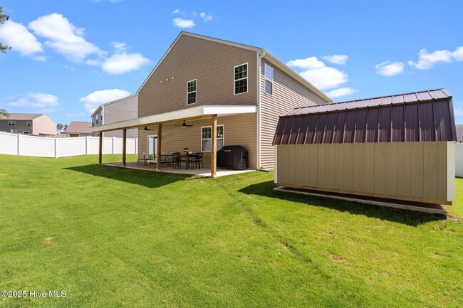 Building Photo - 280 Roberts Pl