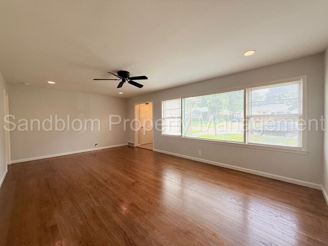 Building Photo - For Lease | Midtown Tulsa | Available Now!