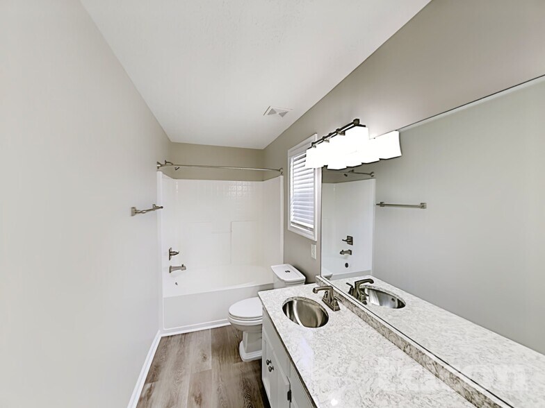 Building Photo - 108 Pembroke Ct