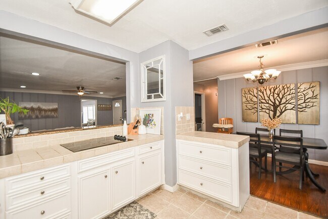 Building Photo - 3912 Childress St