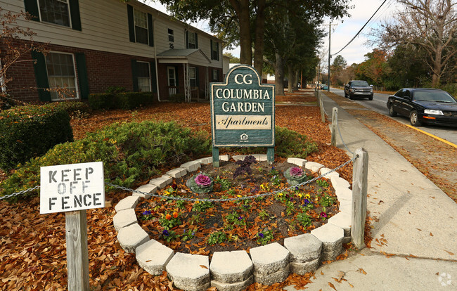 Building Photo - Columbia Garden Apartments