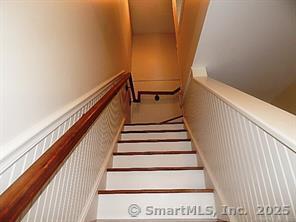 Building Photo - 21 Treadway Ave