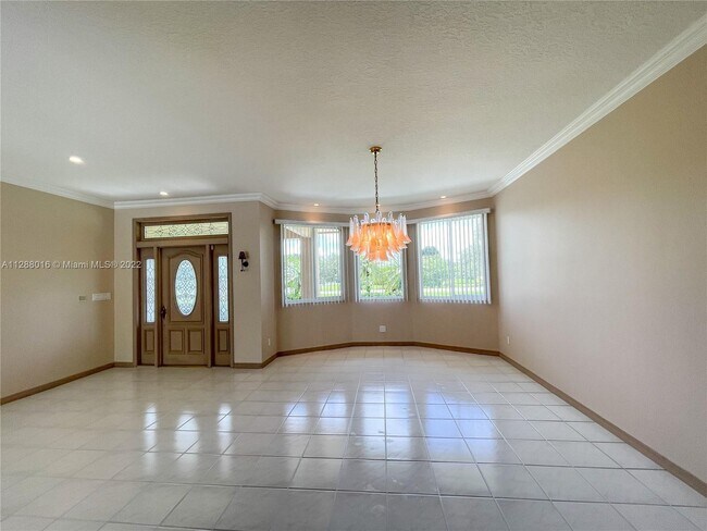 Building Photo - 7101 Holatee Trail