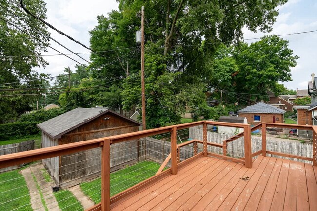 Building Photo - 241 W Water St