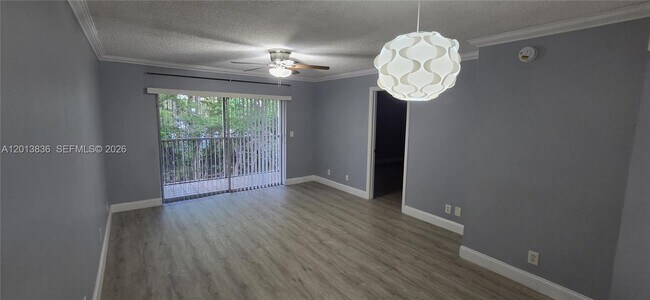 Building Photo - 8750 Royal Palm Blvd