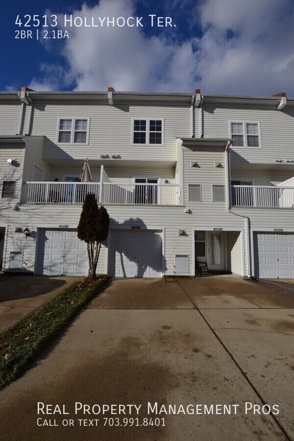 Building Photo - 42513 Hollyhock Terrace