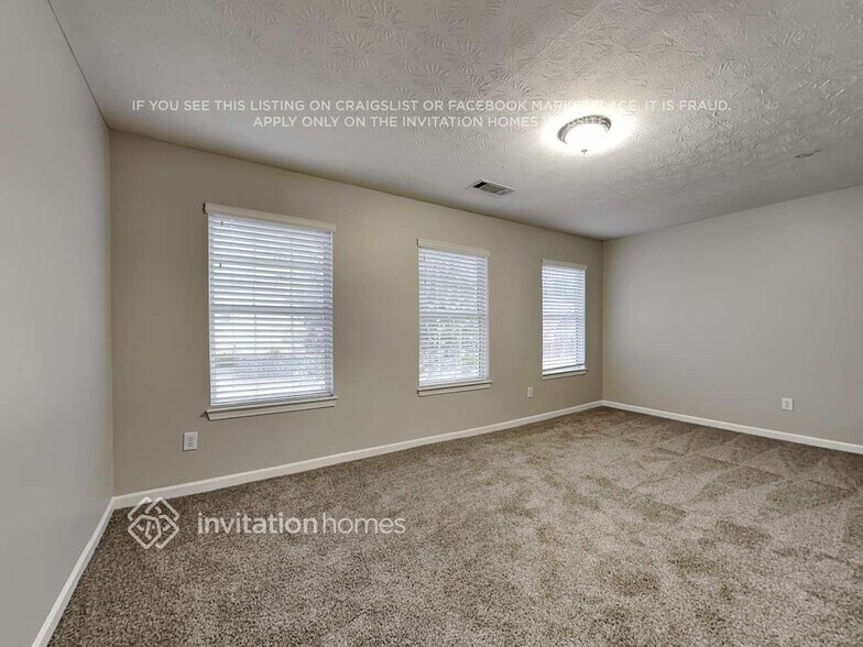 Building Photo - 4065 Bradford Walk Trail