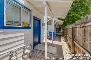 Building Photo - 3430 S Flores St