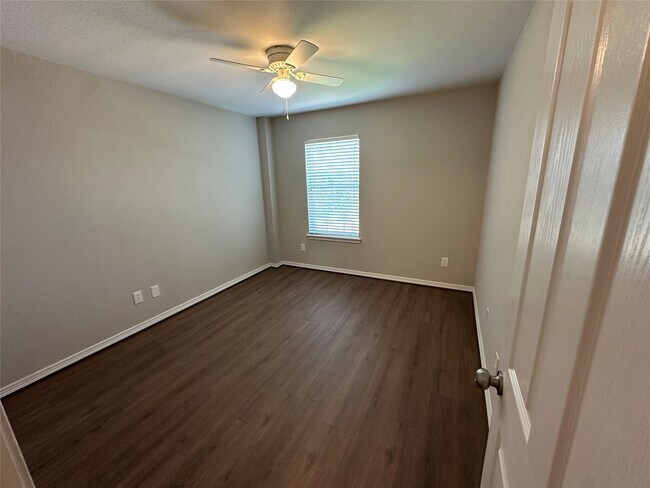 Building Photo - 20815 Trenton Valley Ln