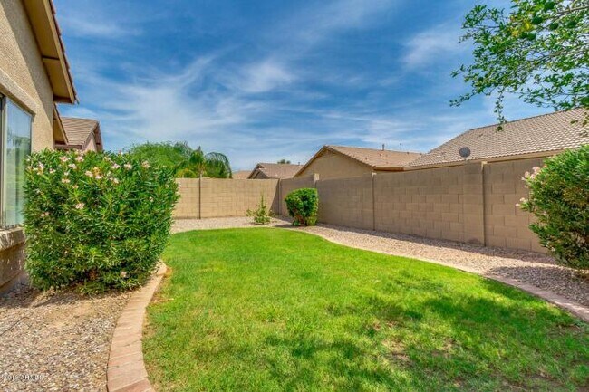 Building Photo - 3 bedroom in Mesa AZ 85209