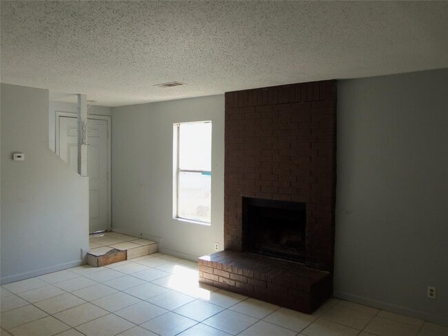 Building Photo - 6101 Conti Ct