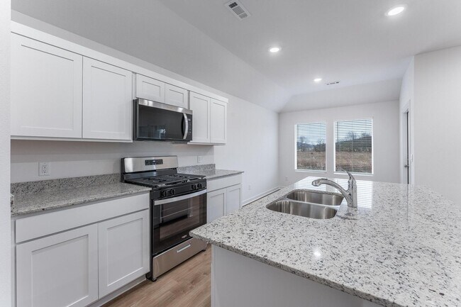 Building Photo - Beautiful New Construction Home – Ready for Immediate Move-In!