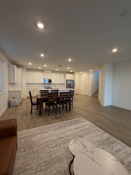 Building Photo - 5348 Liberty Ship Wy