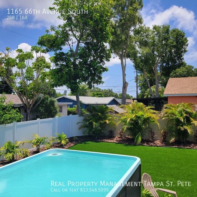 Building Photo - OUTSTANDING ST PETERSBURG POOL HOME AVAILA...