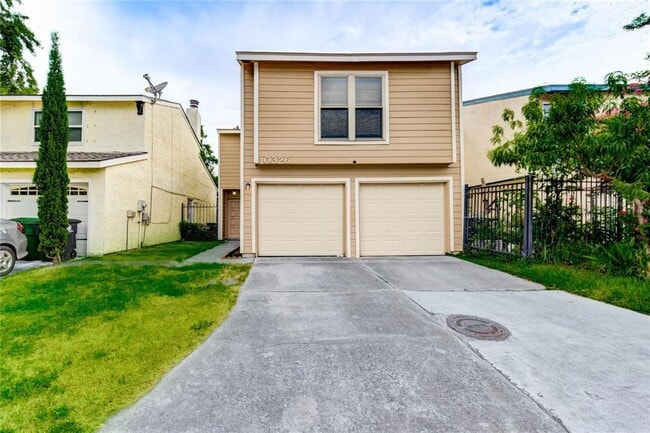 Primary Photo - 10326 Bridgeland Ln