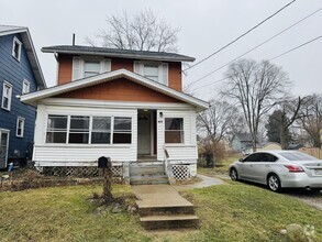 Building Photo - 1828 Ohio Ave NE