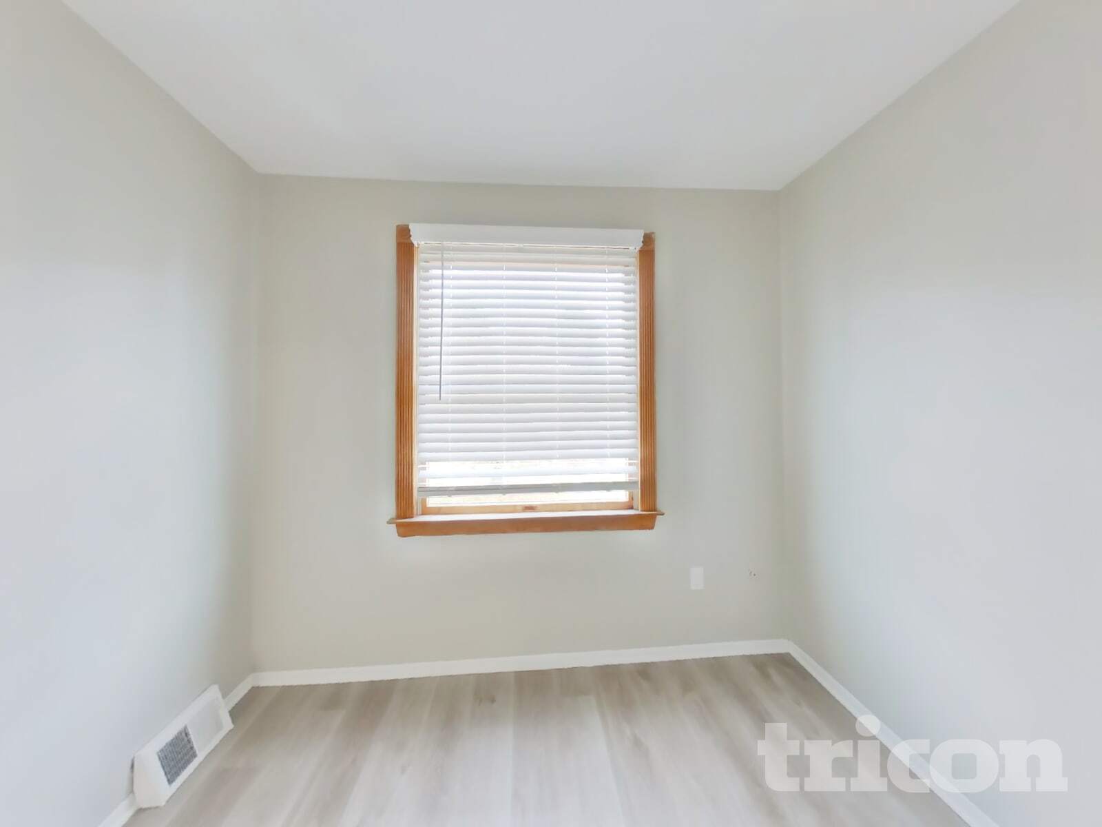 Building Photo - 5127 N Hunters Ct