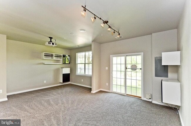 Building Photo - 8315 Gibbs Way