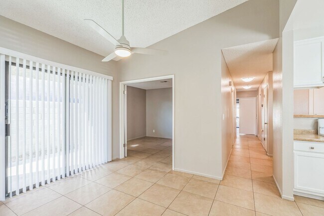 Building Photo - 31635 Avenida Maravilla