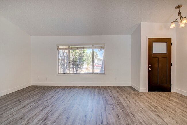 Building Photo - Status: Accepting Applications
