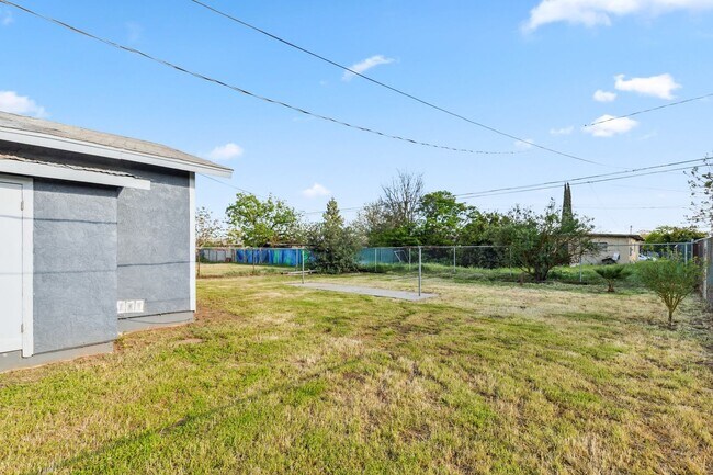 Building Photo - Rent to Own