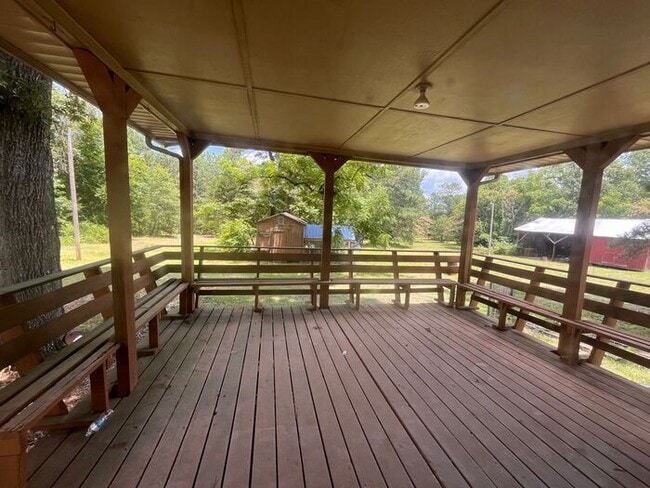 Building Photo - 735 NC-24, Cameron